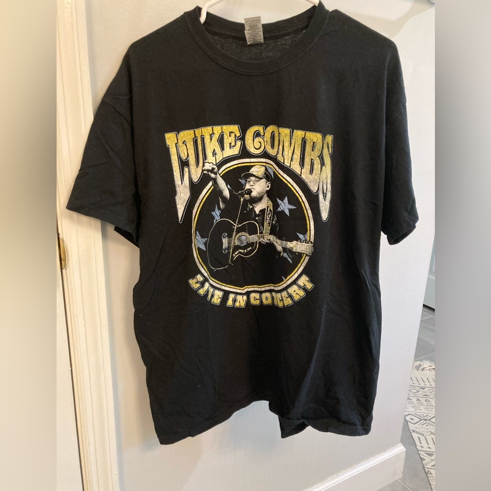 Luke Combs tee 2021 What You See is What You Get Tour XL